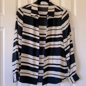 FRAME Essential striped silk blouse